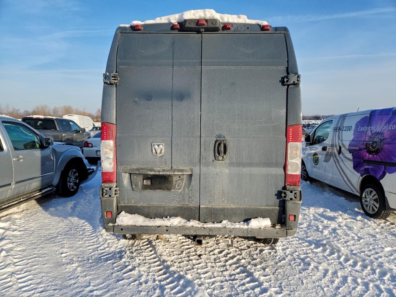 2018 Ram Promaster 2500 Delivery Van - Image 6