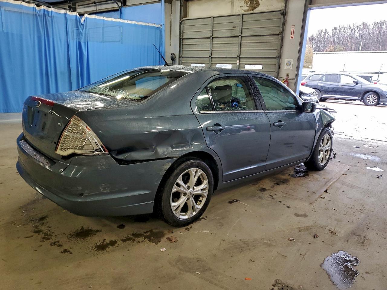 2012 Ford Fusion Se - Фото 3
