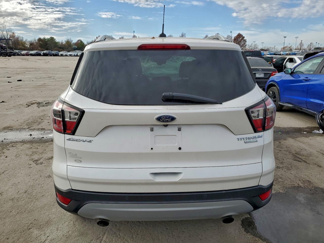2017 Ford Escape Titanium - Фото 6