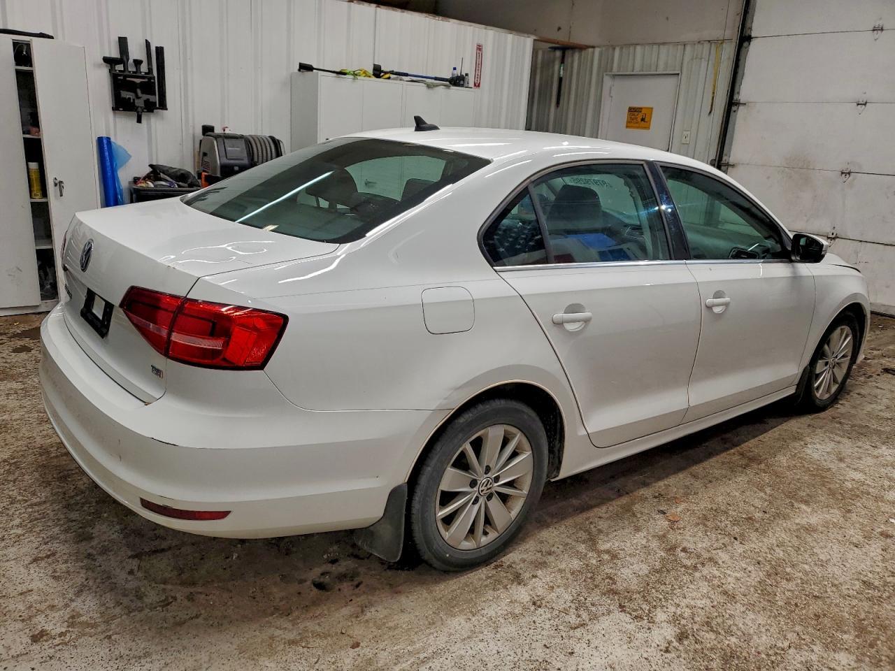 2015 Volkswagen Jetta Se - Фото 3