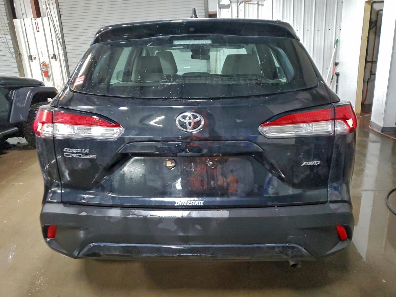 2023 Toyota Corolla Cross L - Фото 6
