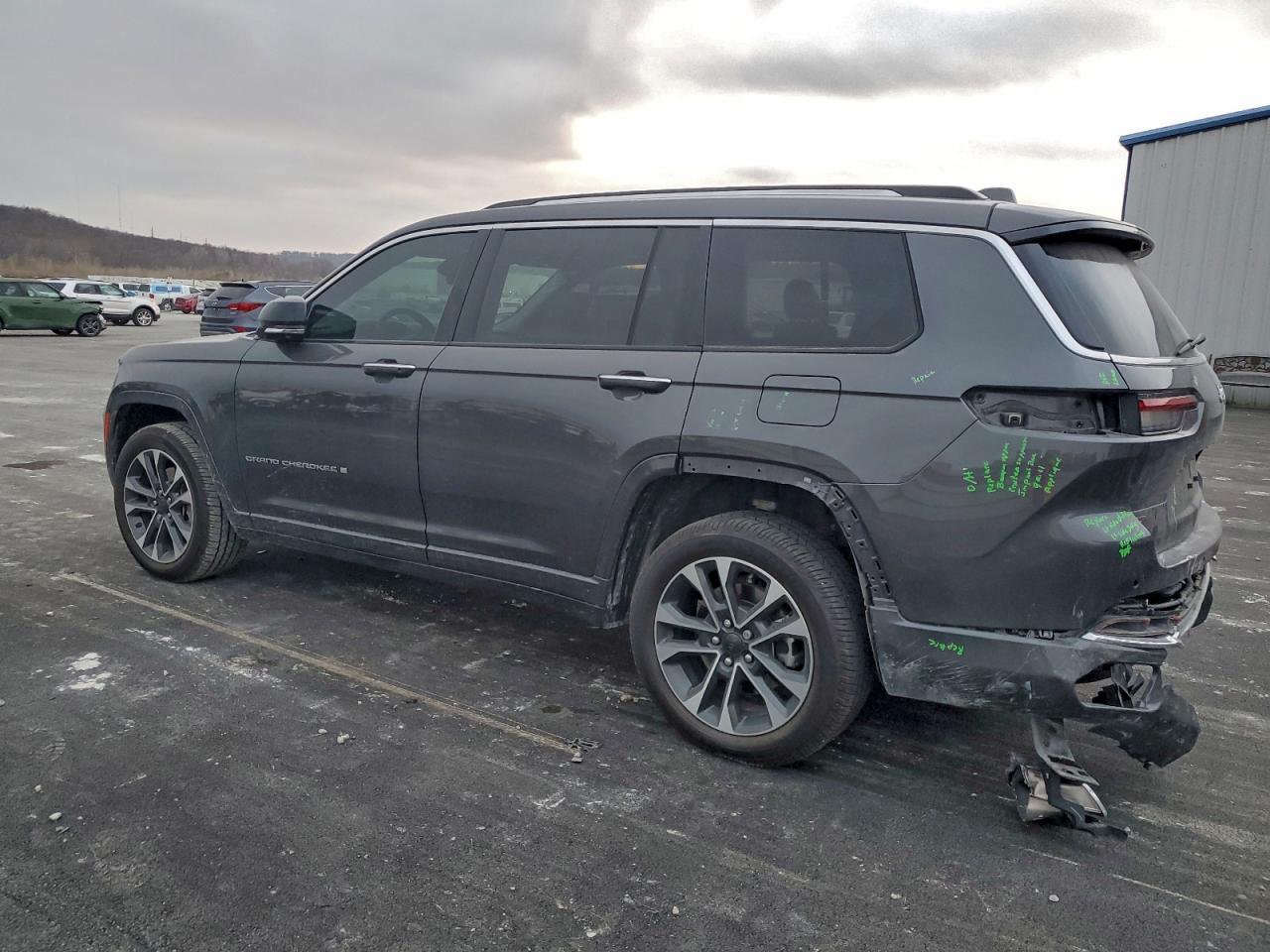 2021 Jeep Grand Cherokee L Overland - Фото 2