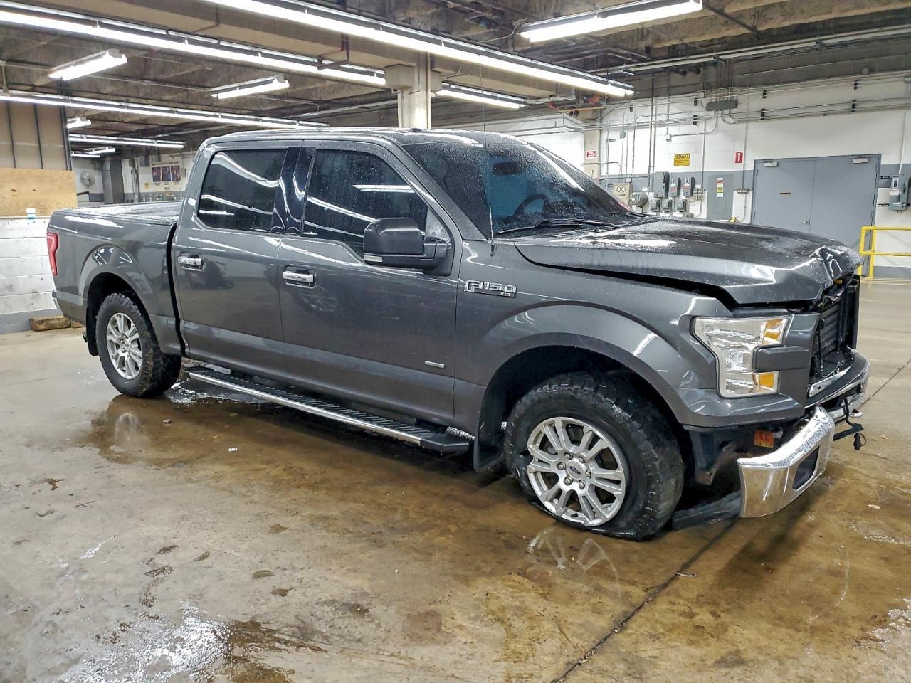 2015 Ford F150 Supercrew - Image 4