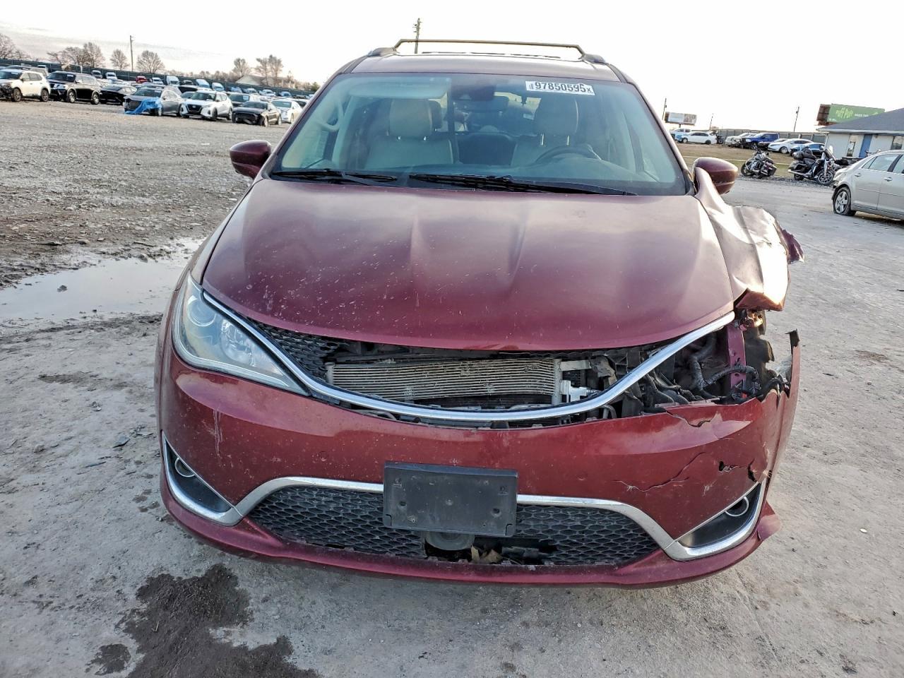 2020 Chrysler Pacifica Touring L - Фото 5