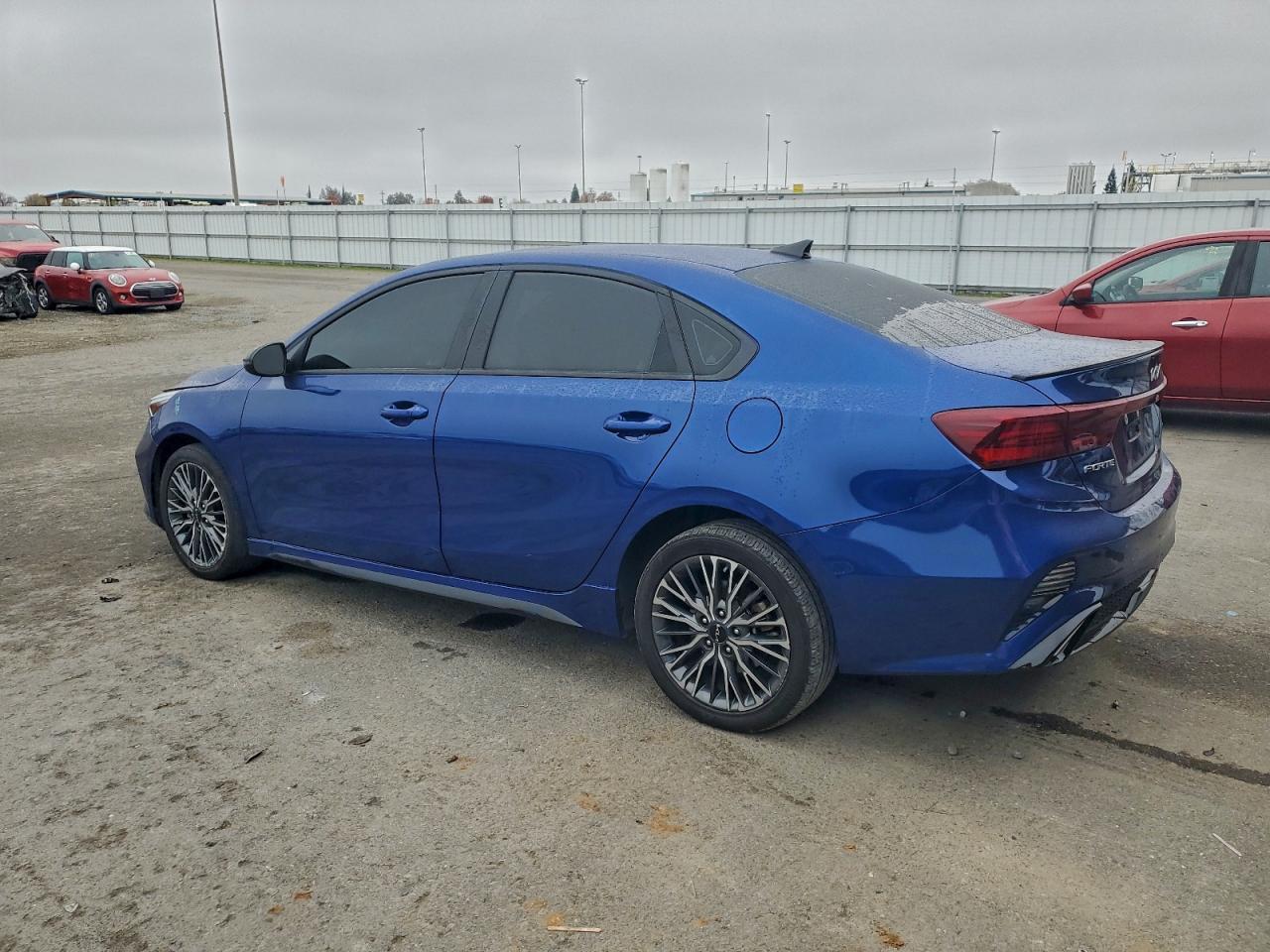2024 Kia Forte Gt Line - Image 2
