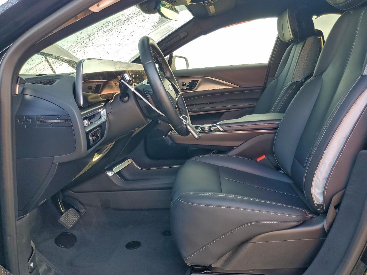 2024 Cadillac Lyriq Tech - Фото 7