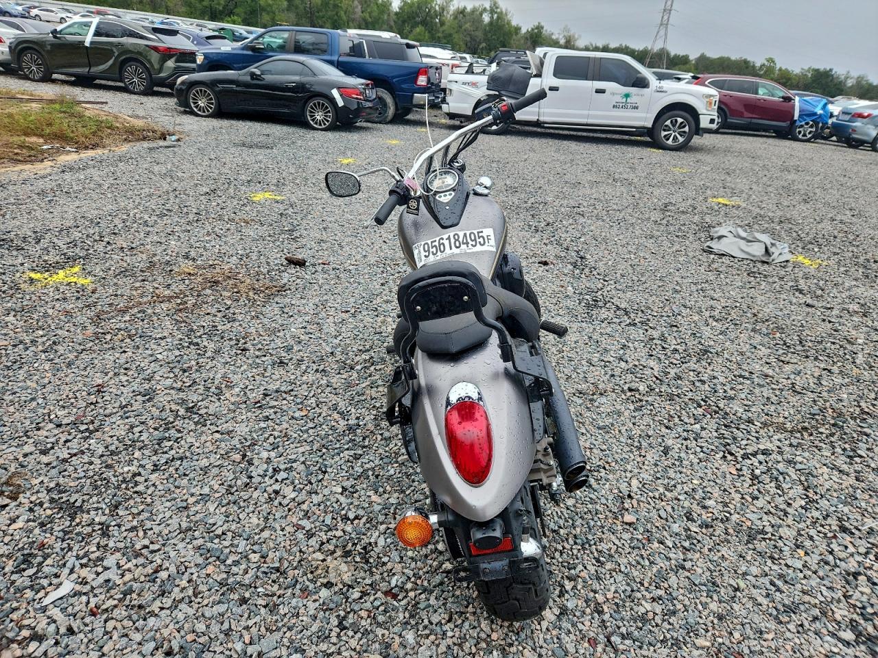 2020 Kawasaki Vn900 C - Image 4