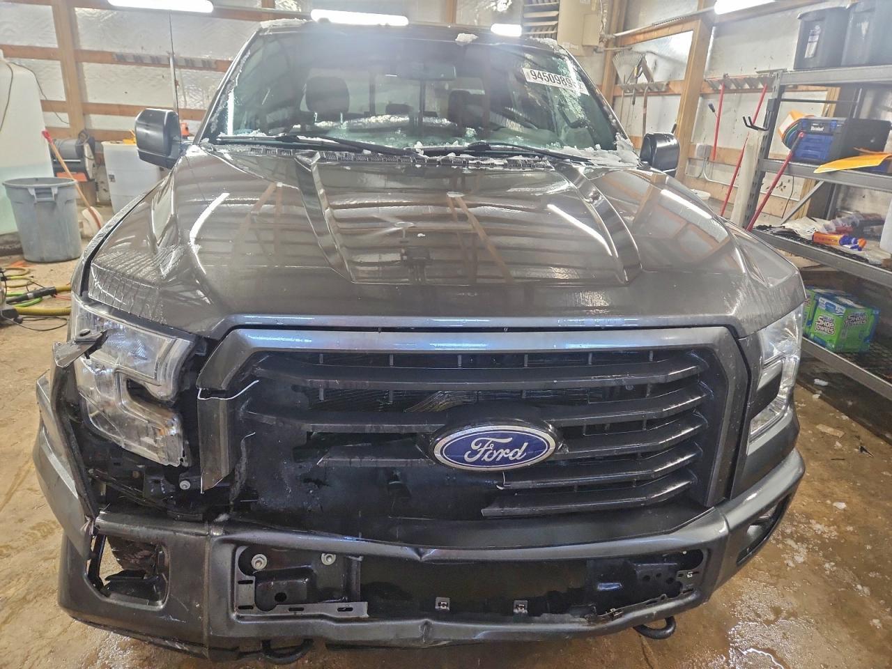 2016 Ford F150 Supercrew - Image 5