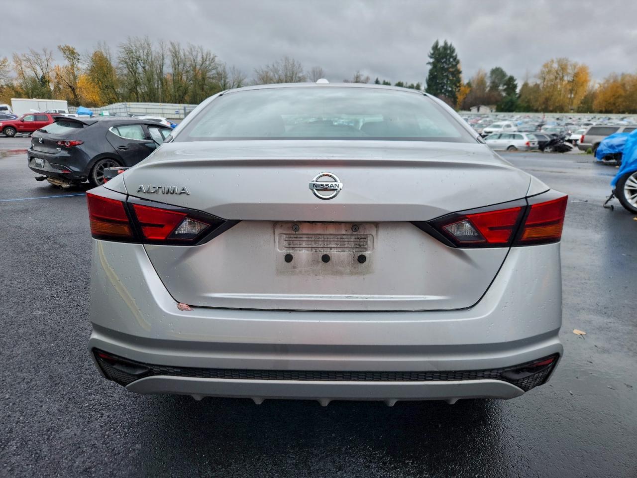 2020 Nissan Altima S - Image 6