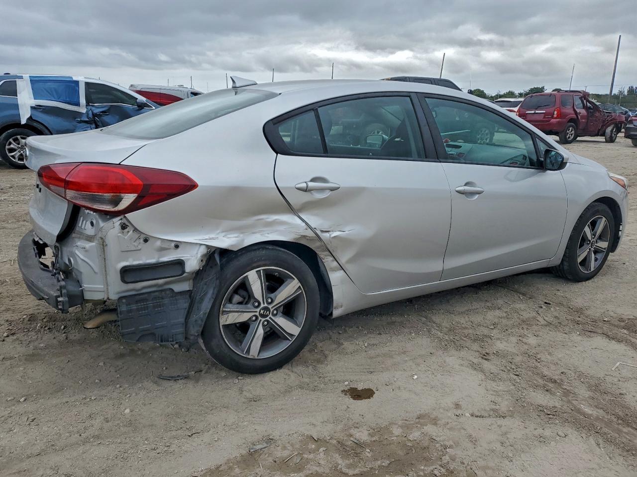 2018 Kia Forte Lx - Image 3