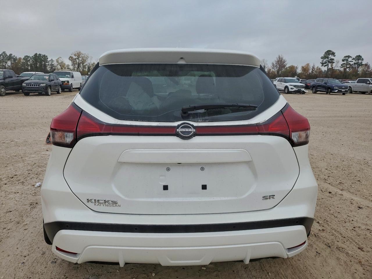 2024 Nissan Kicks Sr - Фото 6