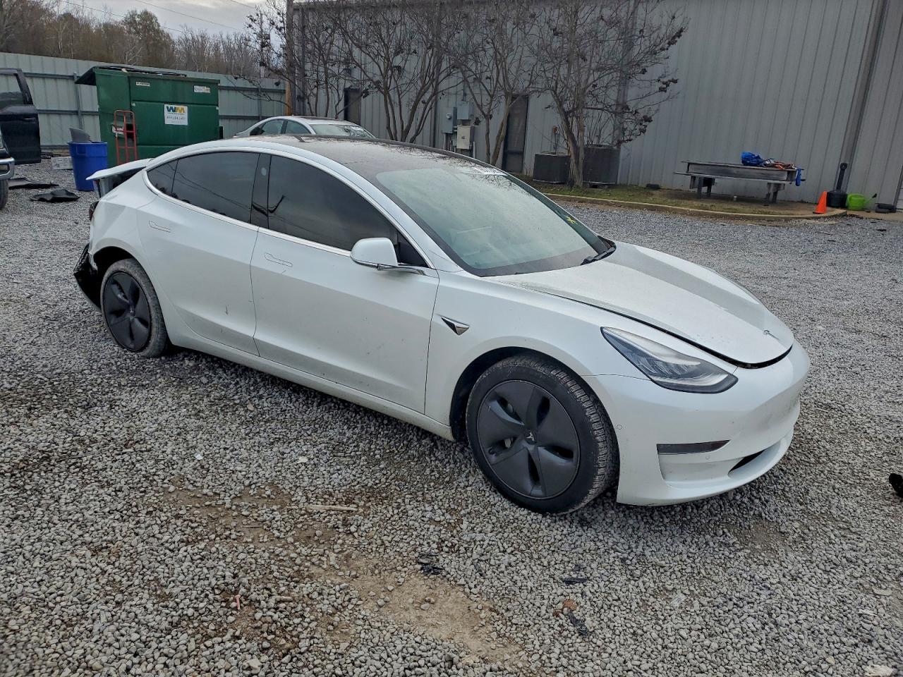 2020 Tesla Model 3 - Image 4
