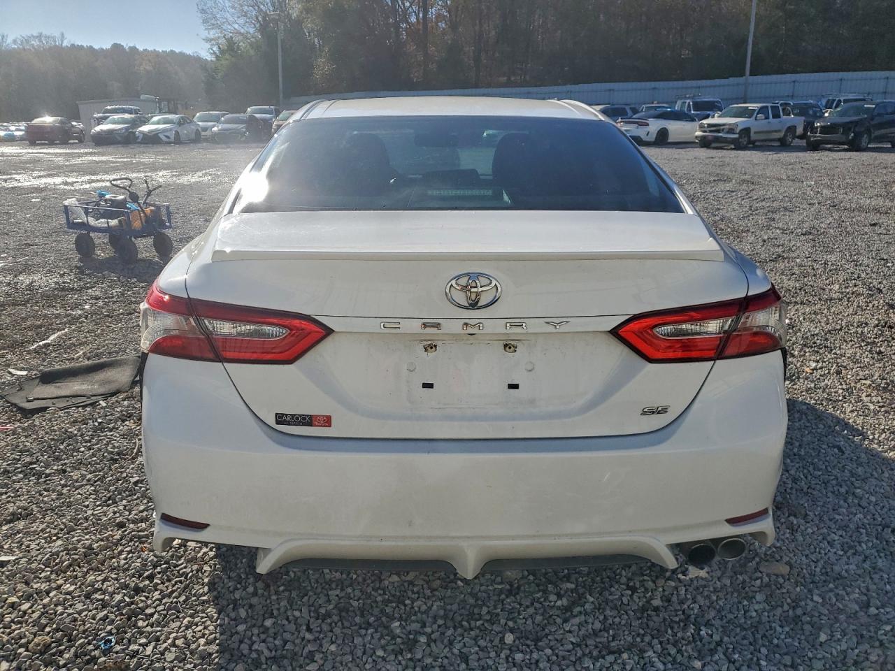 2018 Toyota Camry L - Image 6