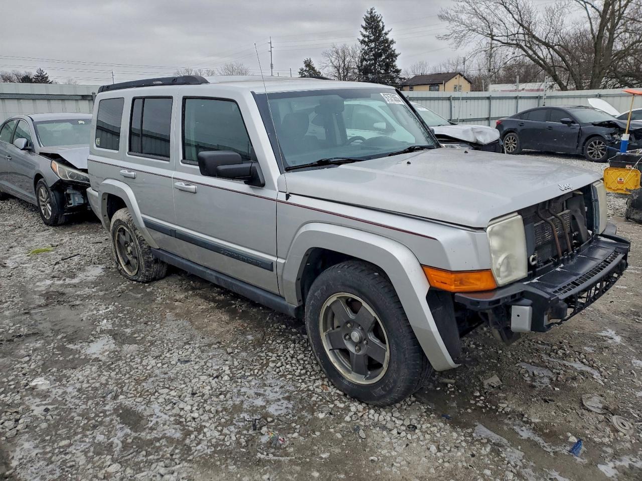 2008 Jeep Commander Sport - Image 4