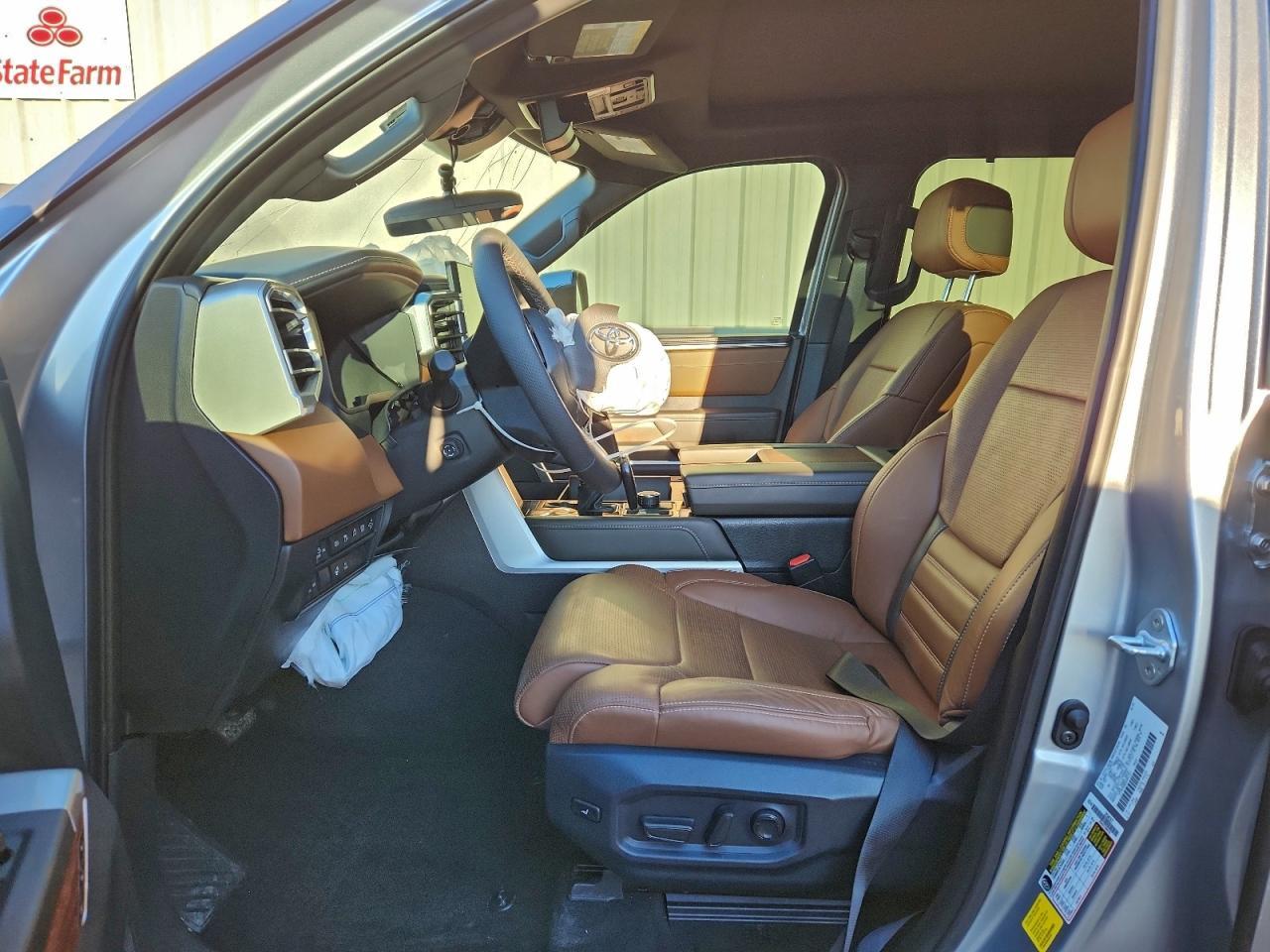 2025 Toyota Tundra Crewmax Platinum - Фото 7