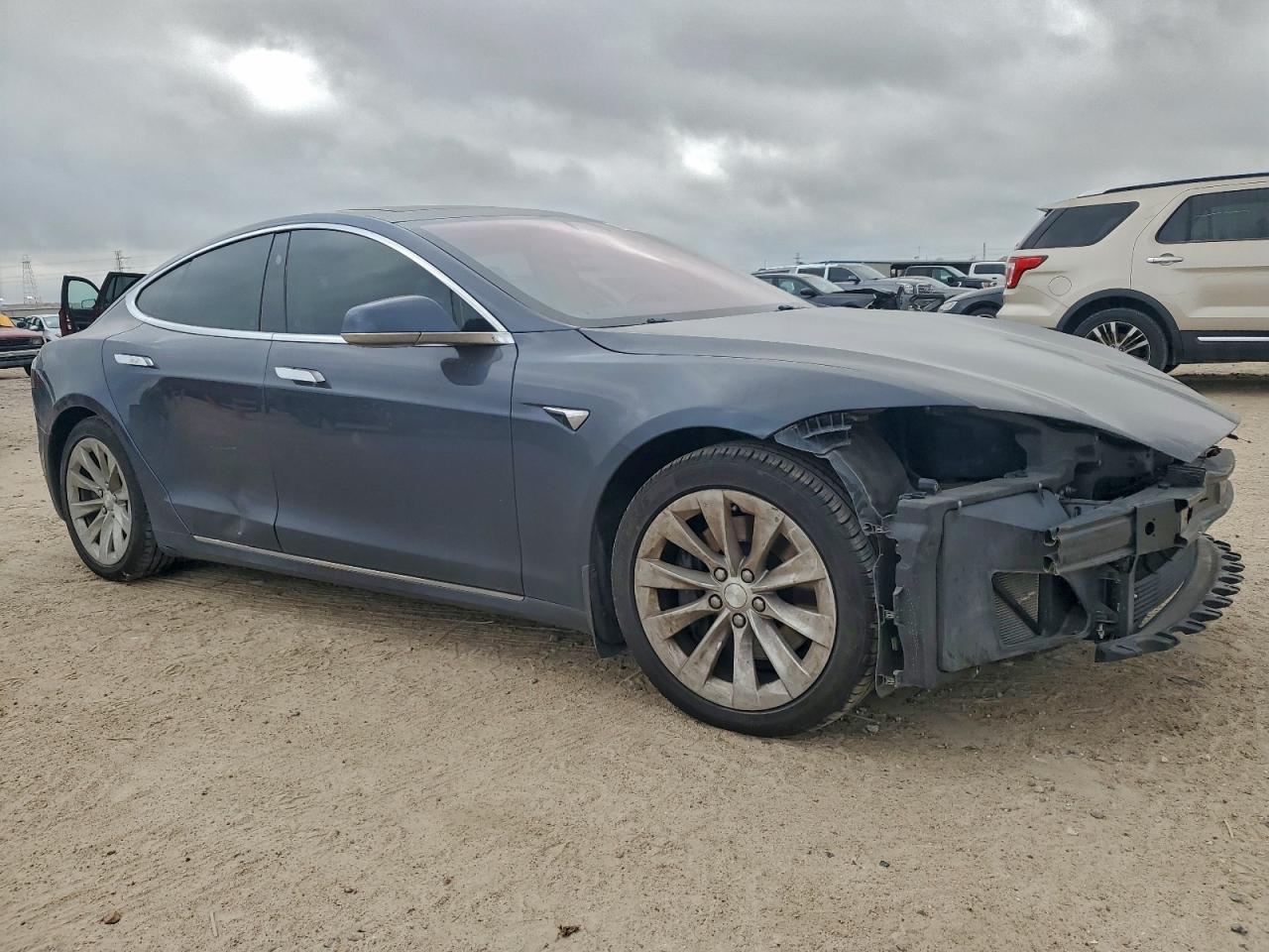 2018 Tesla Model S - Фото 4