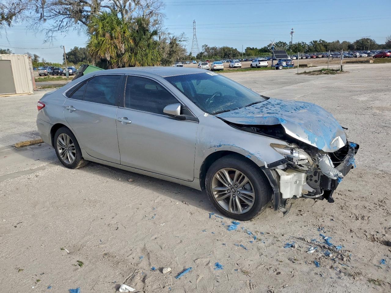 2017 Toyota Camry Le - Фото 4