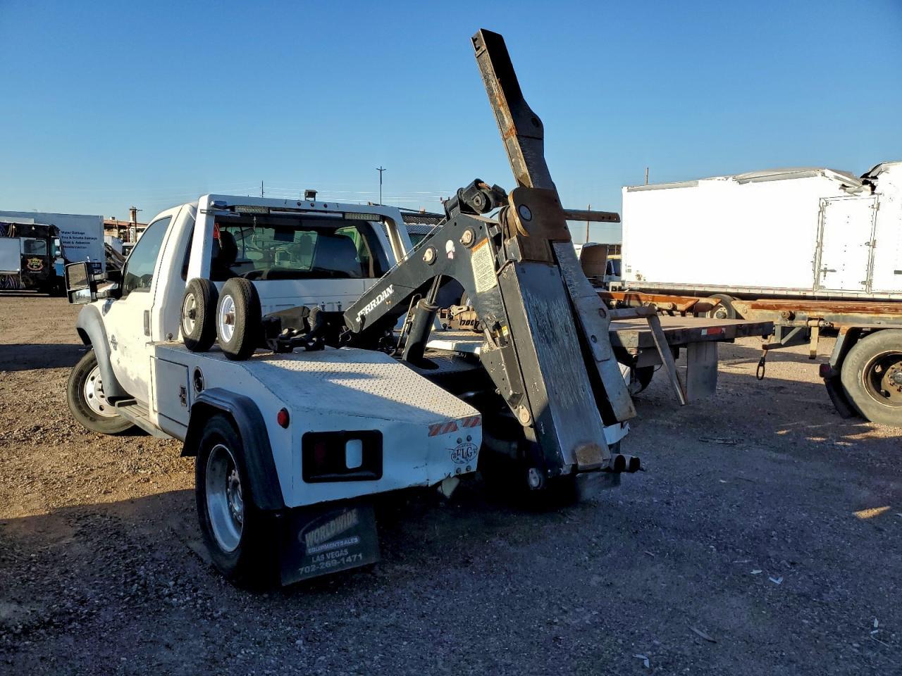 2016 Ford F550 Super Duty - Фото 3