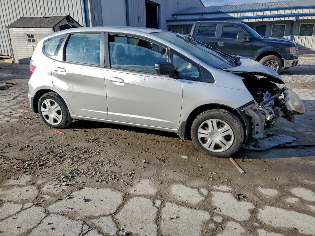 2011 Honda Fit - Фото 4
