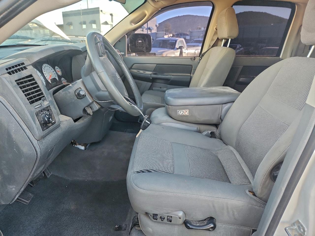 2006 Dodge Ram 2500 St - Фото 7