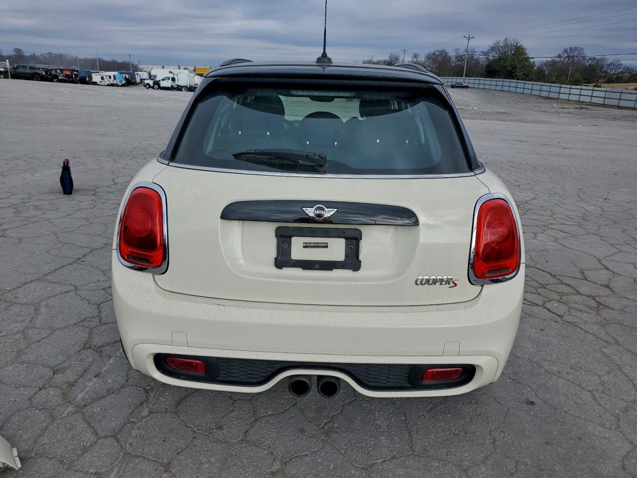 2016 Mini Cooper S - Фото 6