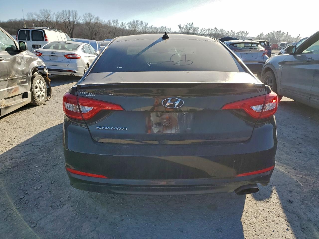 2017 Hyundai Sonata Se - Image 6
