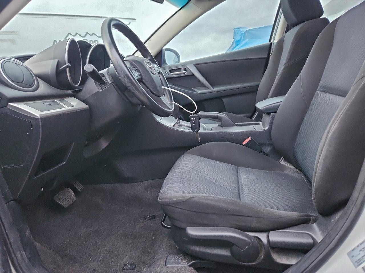 2011 Mazda 3 I - Фото 7