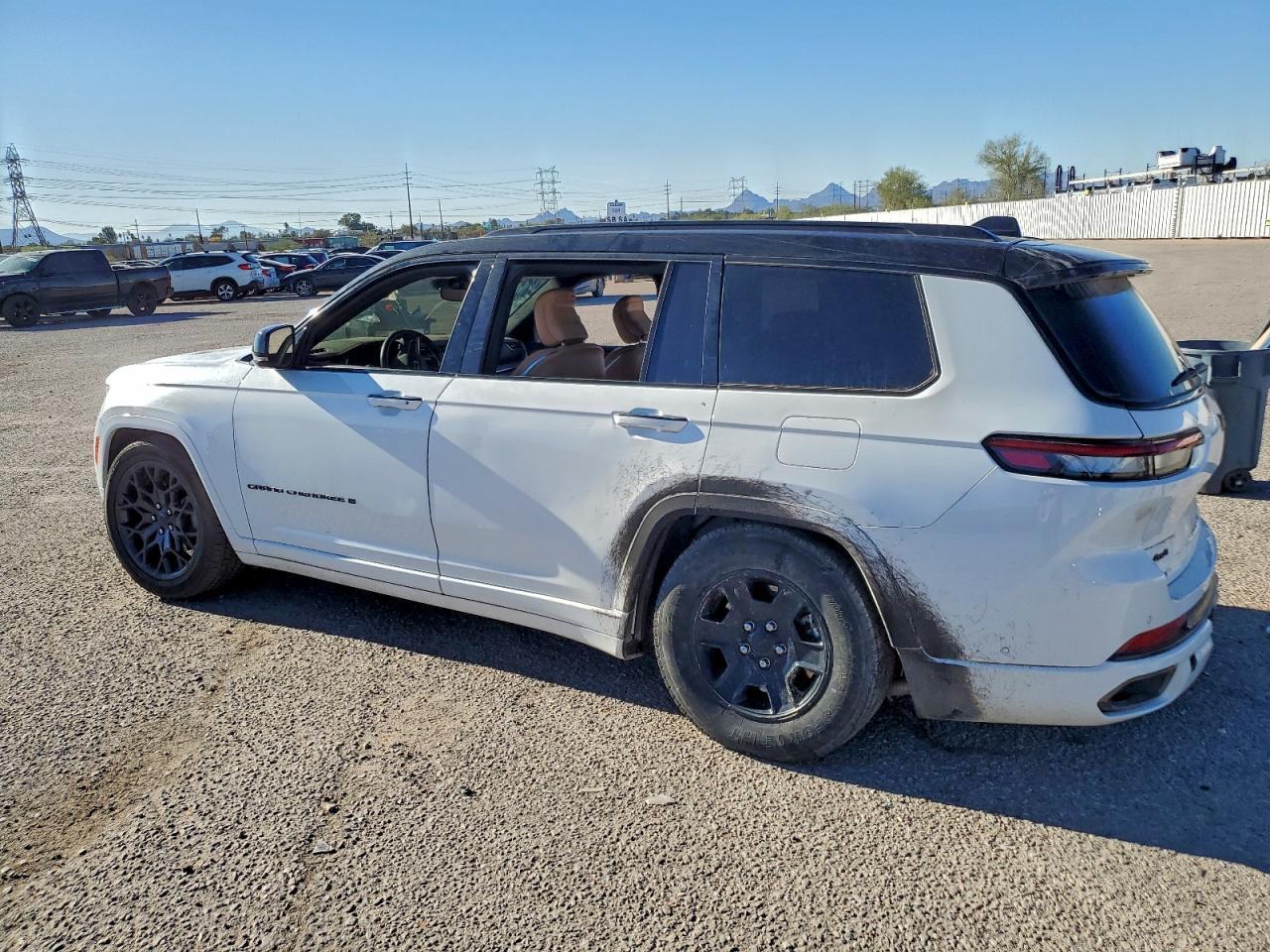2025 Jeep Grand Cherokee L Summit - Фото 2