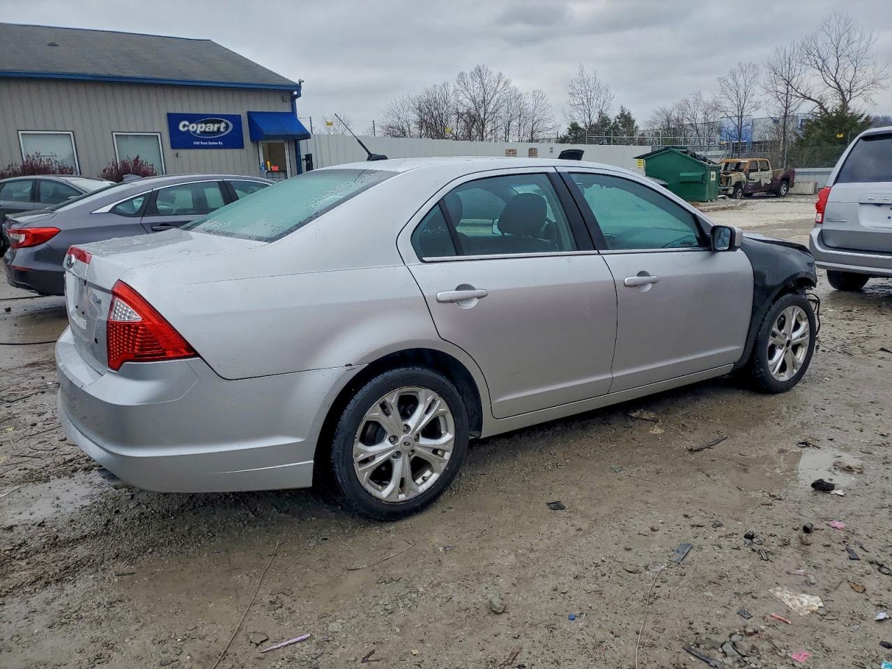 2012 Ford Fusion Se - Фото 3