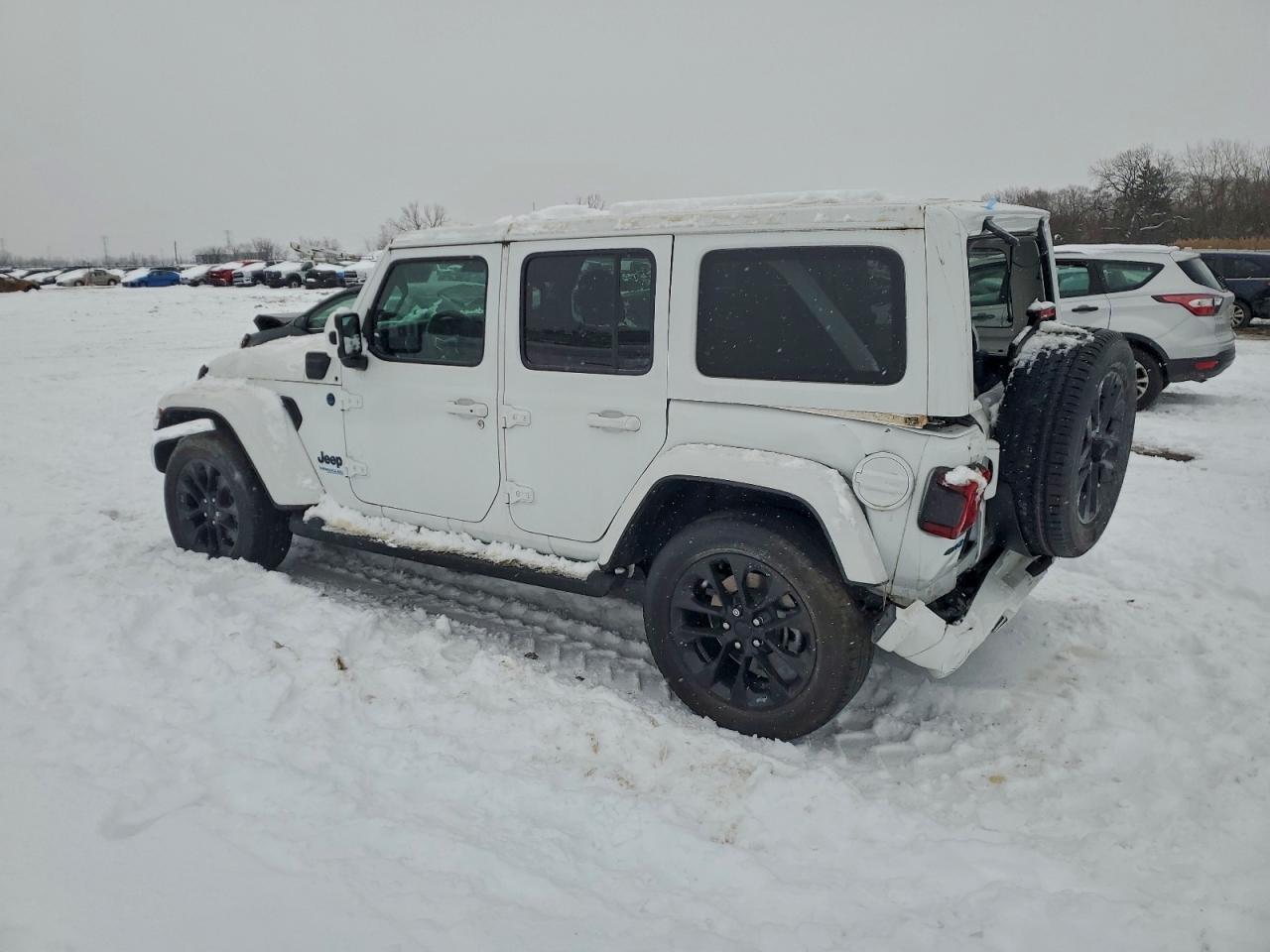 2021 Jeep Wrangler Unlimited Sahara 4Xe - Image 2