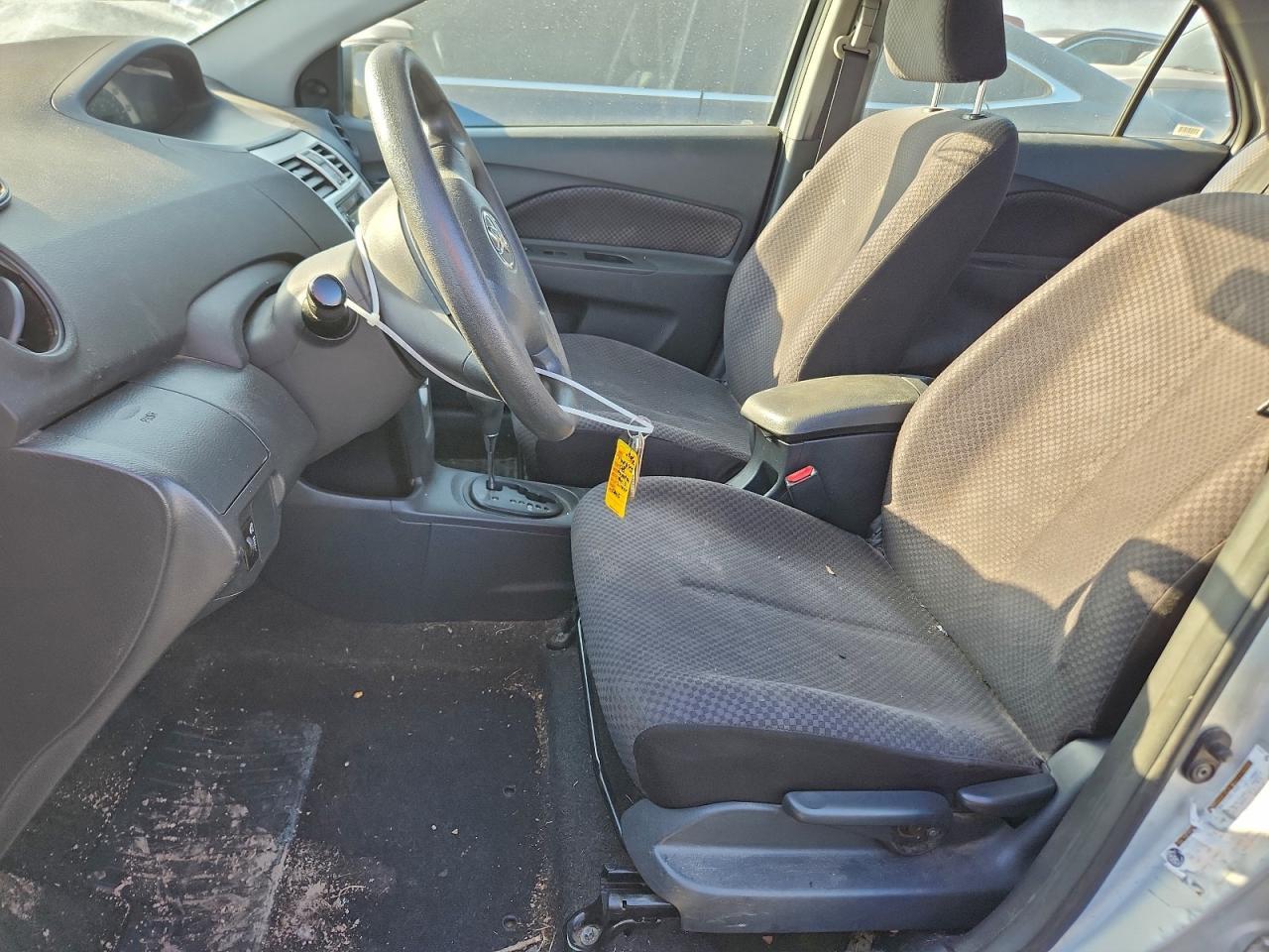 2008 Toyota Yaris - Фото 7