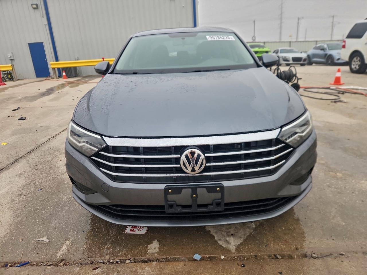2021 Volkswagen Jetta S - Фото 5
