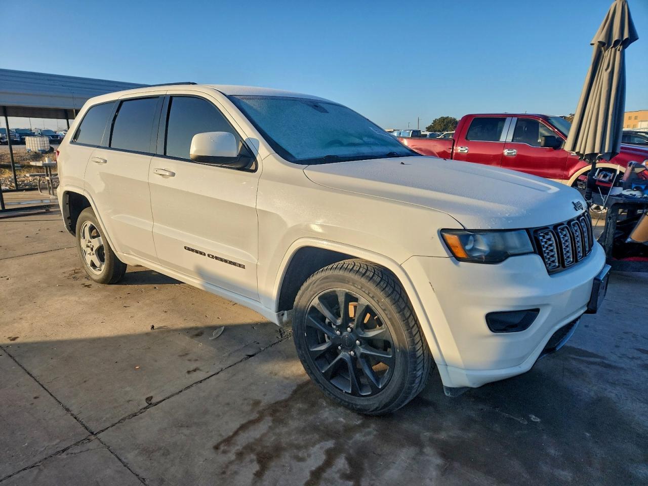 2017 Jeep Grand Cherokee Laredo - Фото 4