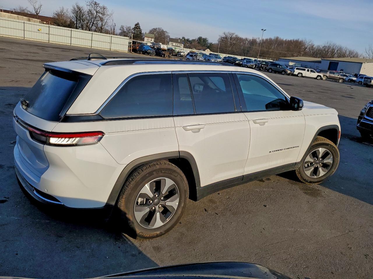 2024 Jeep Grand Cherokee Limited 4Xe - Фото 3