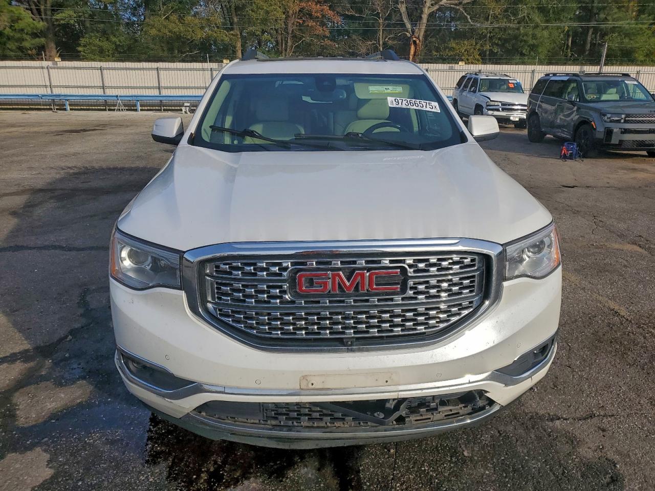 2018 GMC Acadia Denali - Фото 5