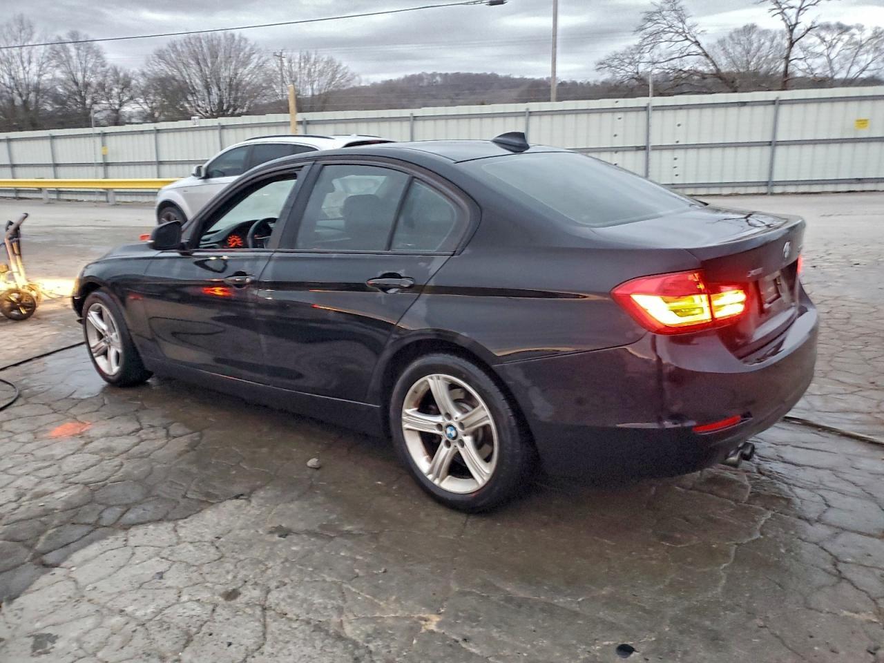 2014 BMW 328 Xi - Фото 2