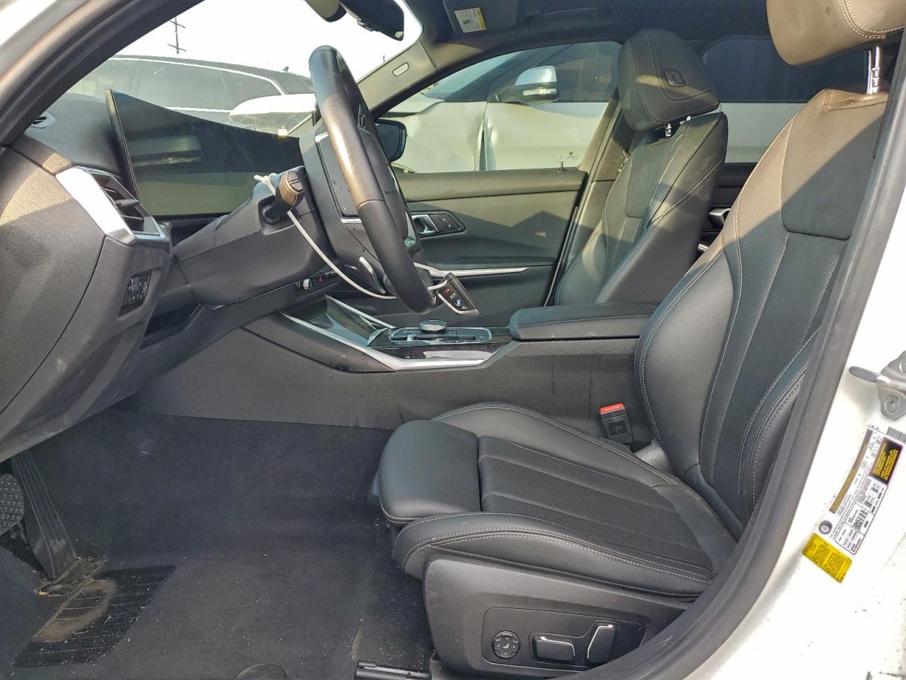 2024 BMW 330I - Image 7
