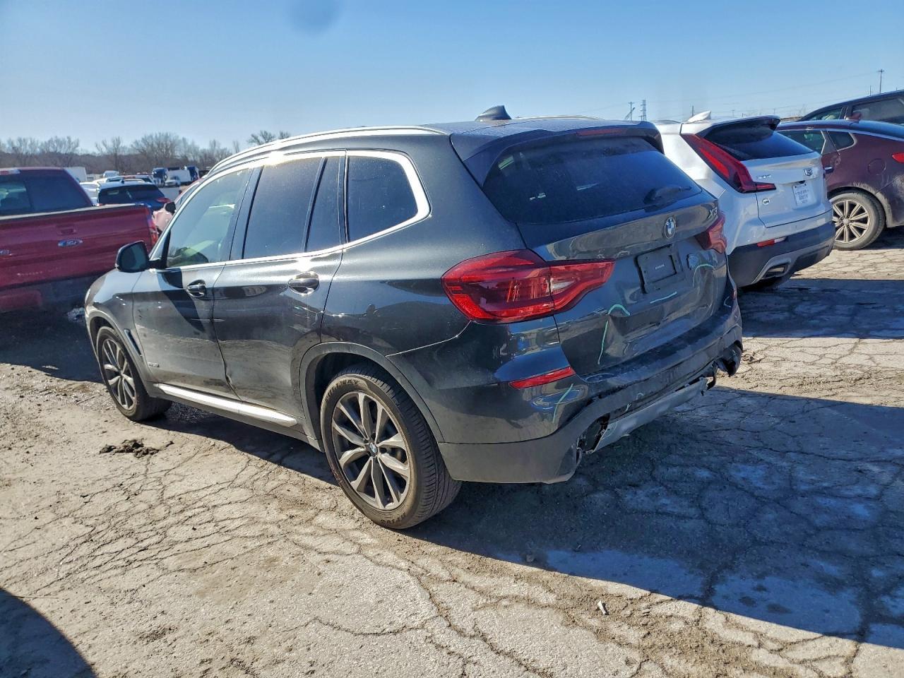 2018 BMW X3 xDrive30I - Фото 2
