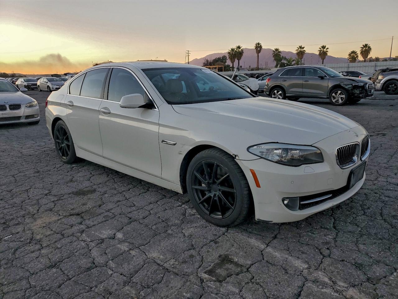 2013 BMW 535 Xi - Фото 4