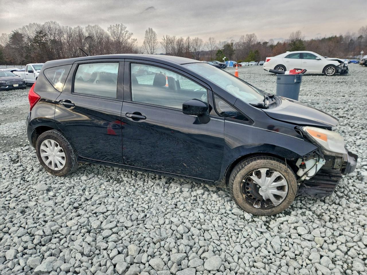 2015 Nissan Versa Note S - Image 4