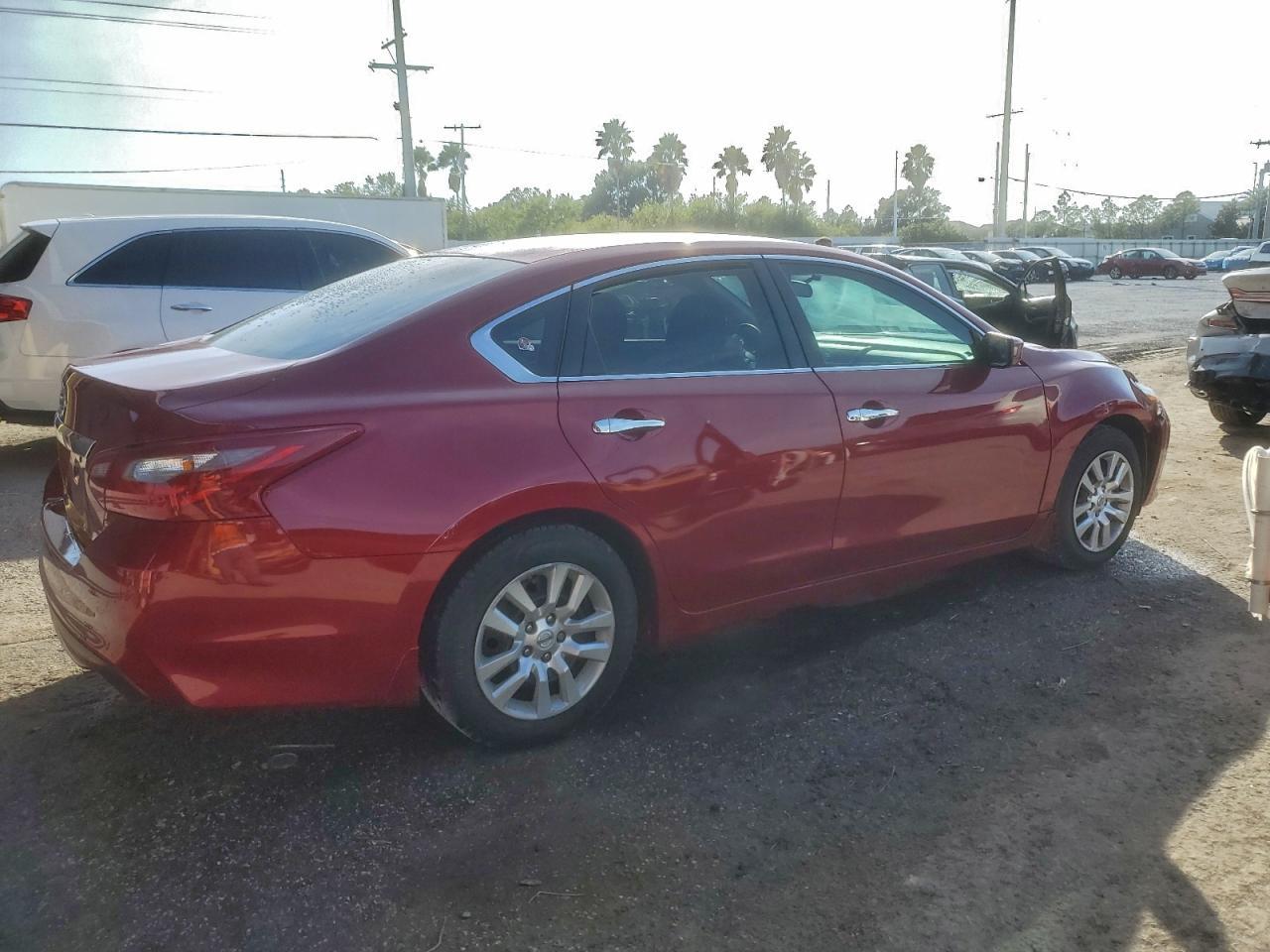2018 Nissan Altima 2.5 - Фото 3