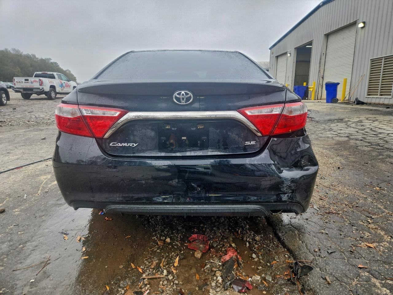 2015 Toyota Camry Se - Фото 6