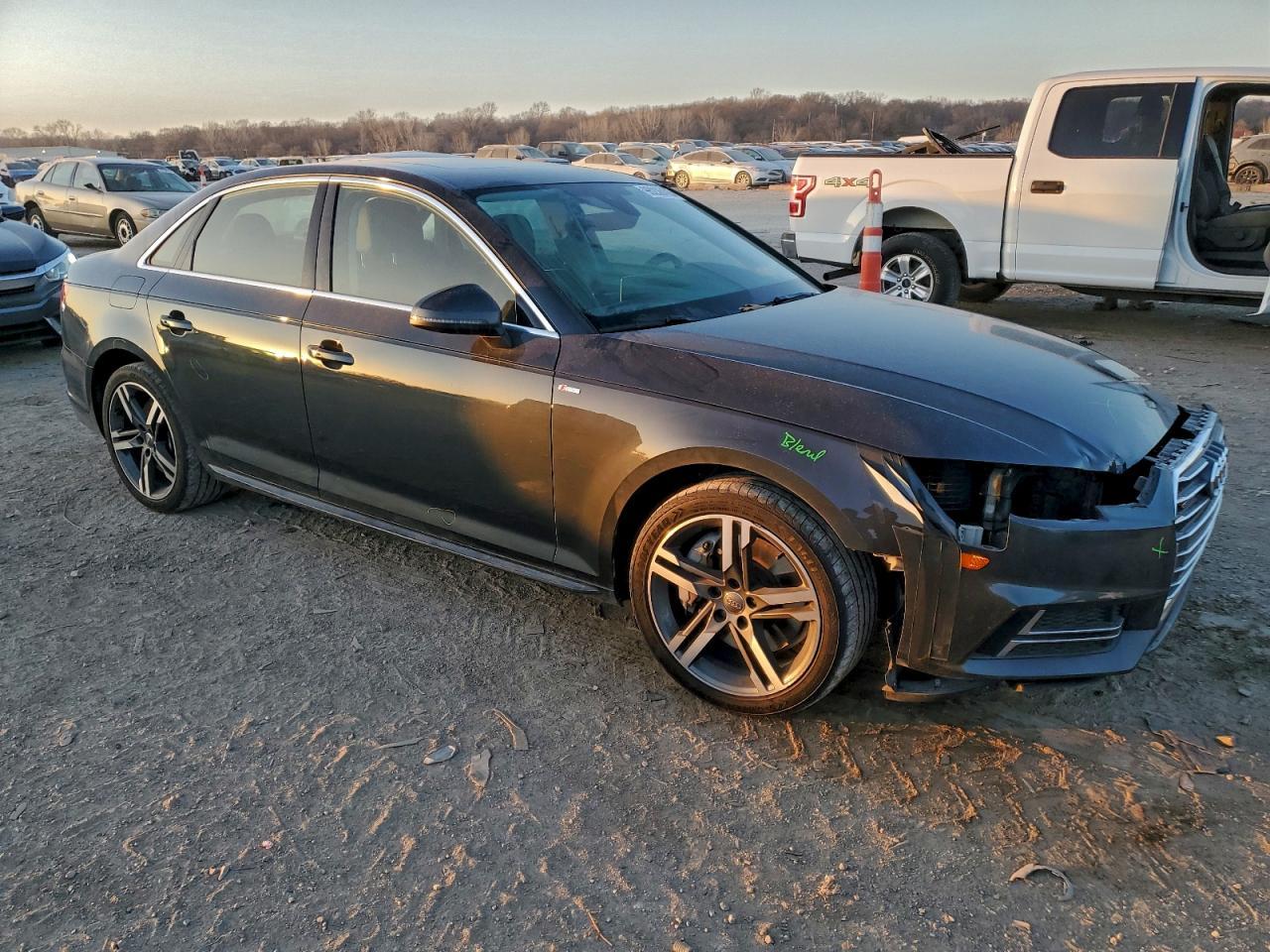 2018 Audi A4 Premium Plus - Фото 4