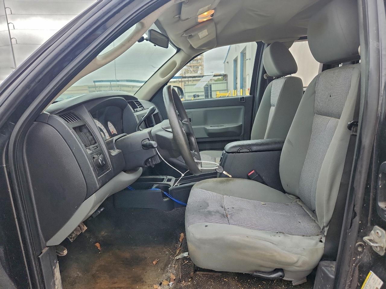 2011 Dodge Dakota St - Фото 7