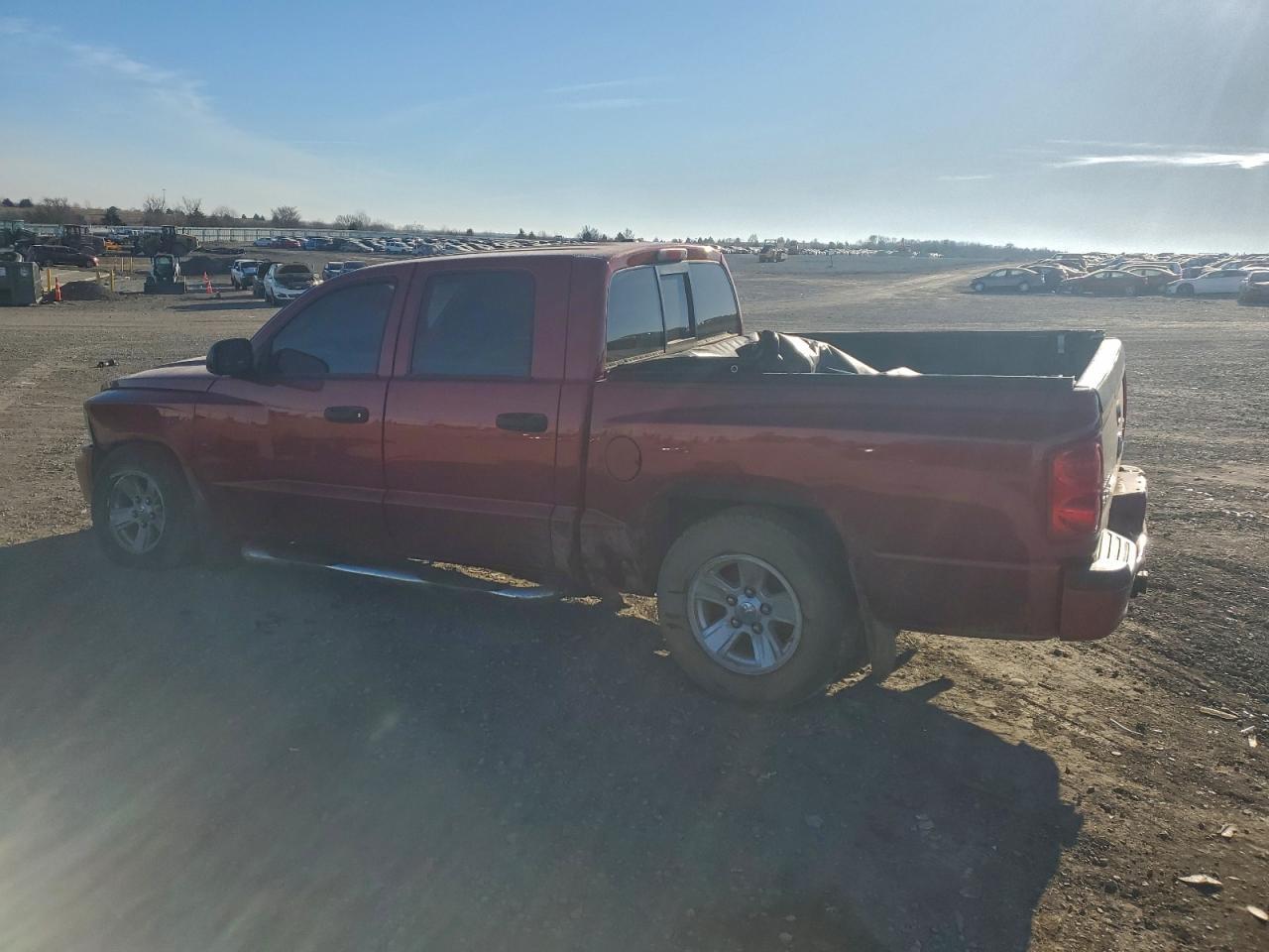 2008 Dodge Dakota Quad Slt - Image 2