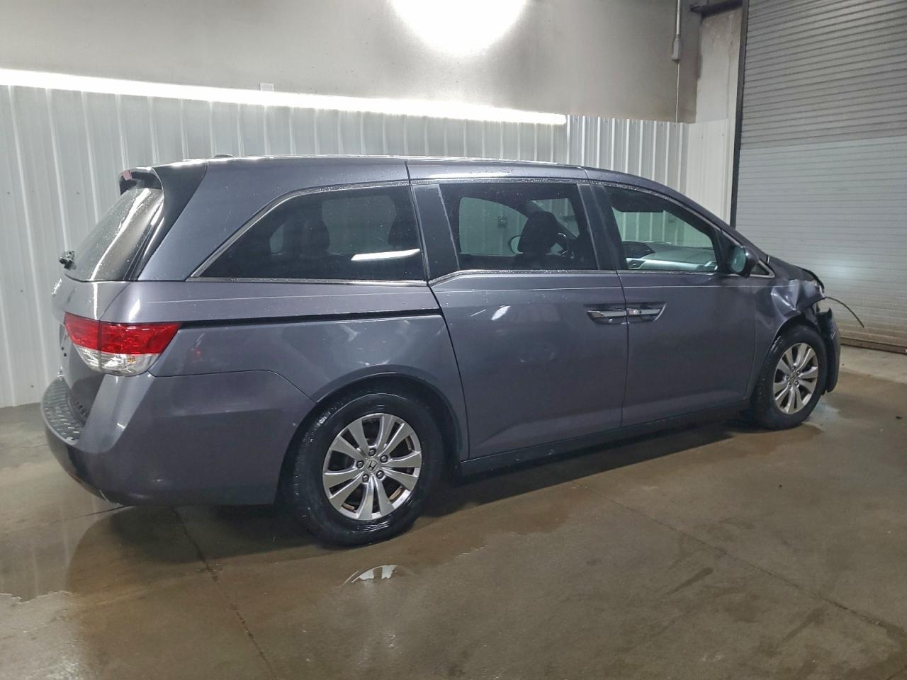 2014 Honda Odyssey Exl - Image 3