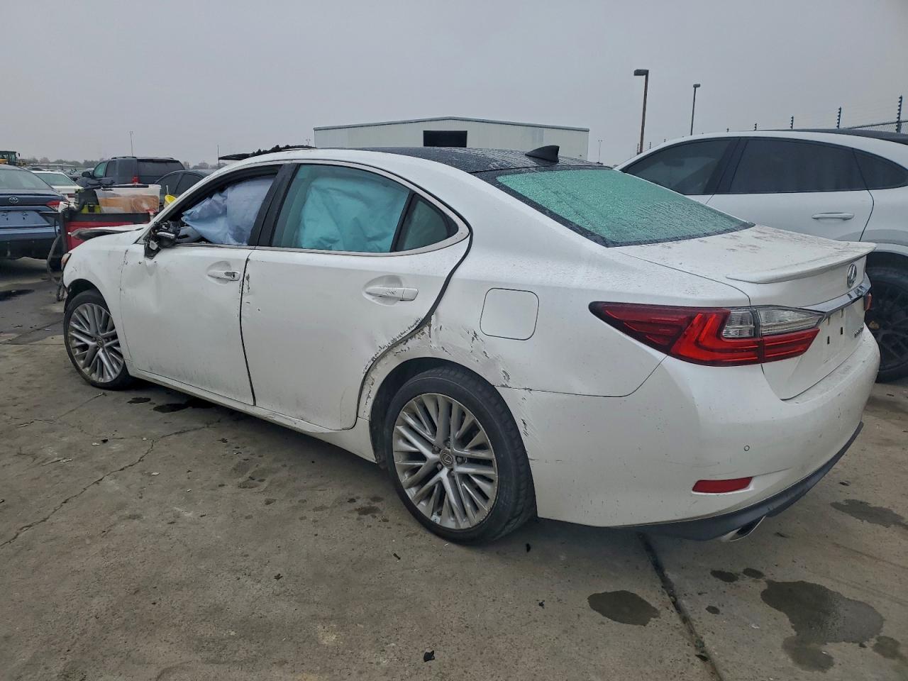 2017 Lexus Es 350 - Фото 2