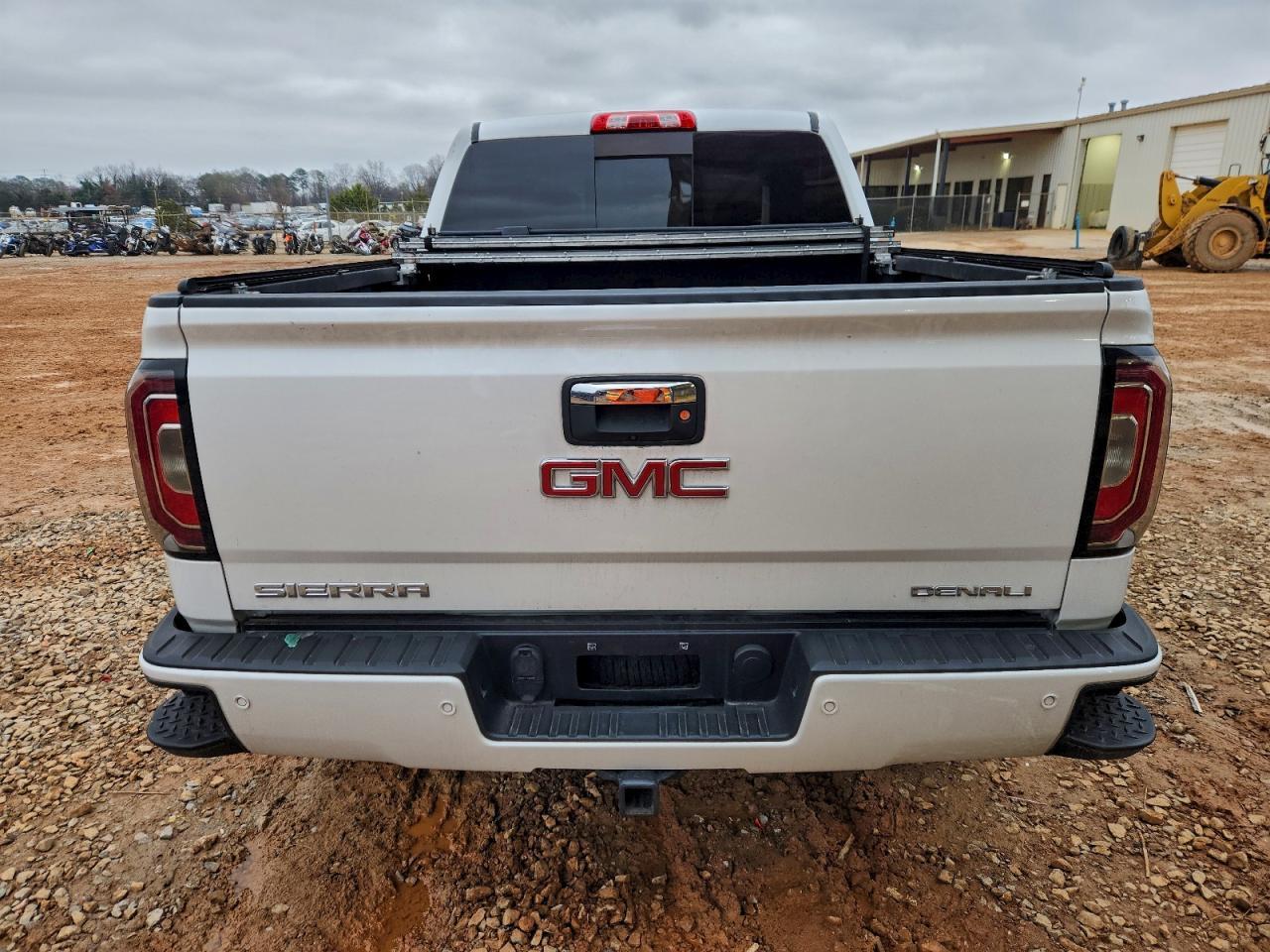 2017 GMC Sierra K1500 Denali - Image 6