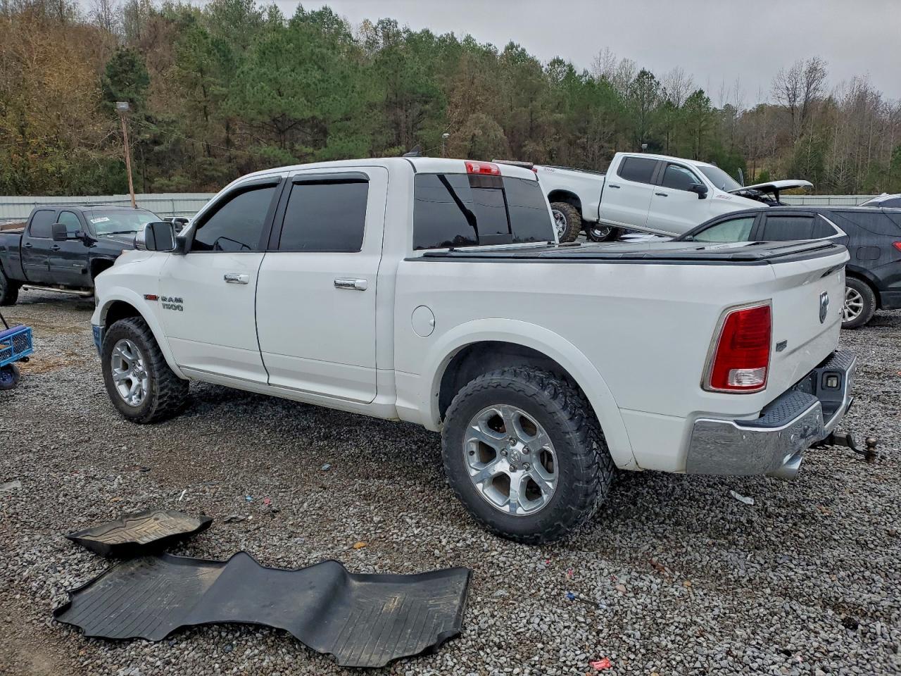 2017 Ram 1500 Laramie 4X4 5'7 Box - Image 2