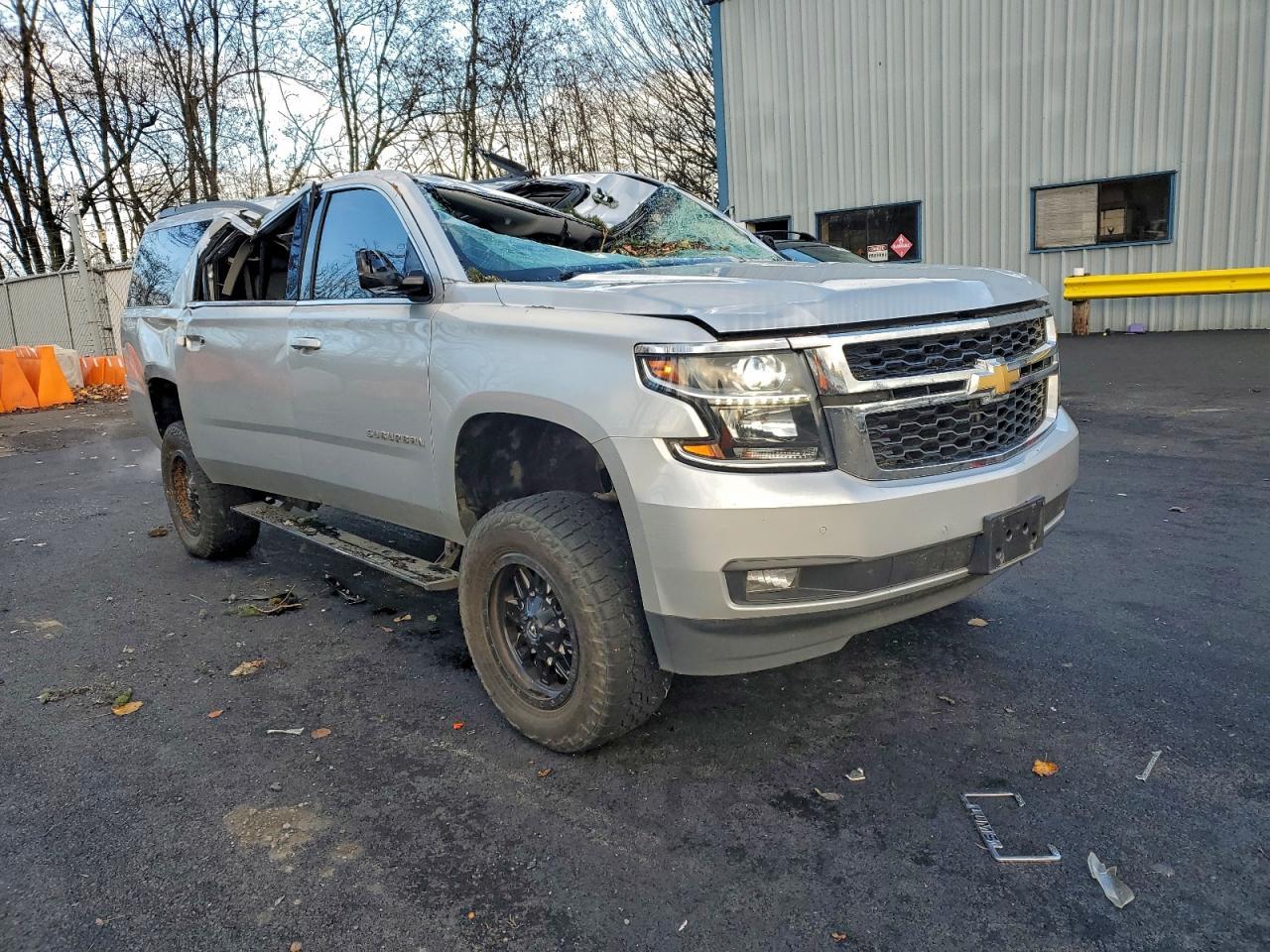 2017 Chevrolet Suburban K1500 Lt - Фото 4